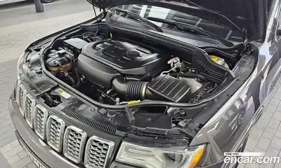 Jeep Cherokee 2020 3.6 гидро в Москве № 1015023, миниатюра 6