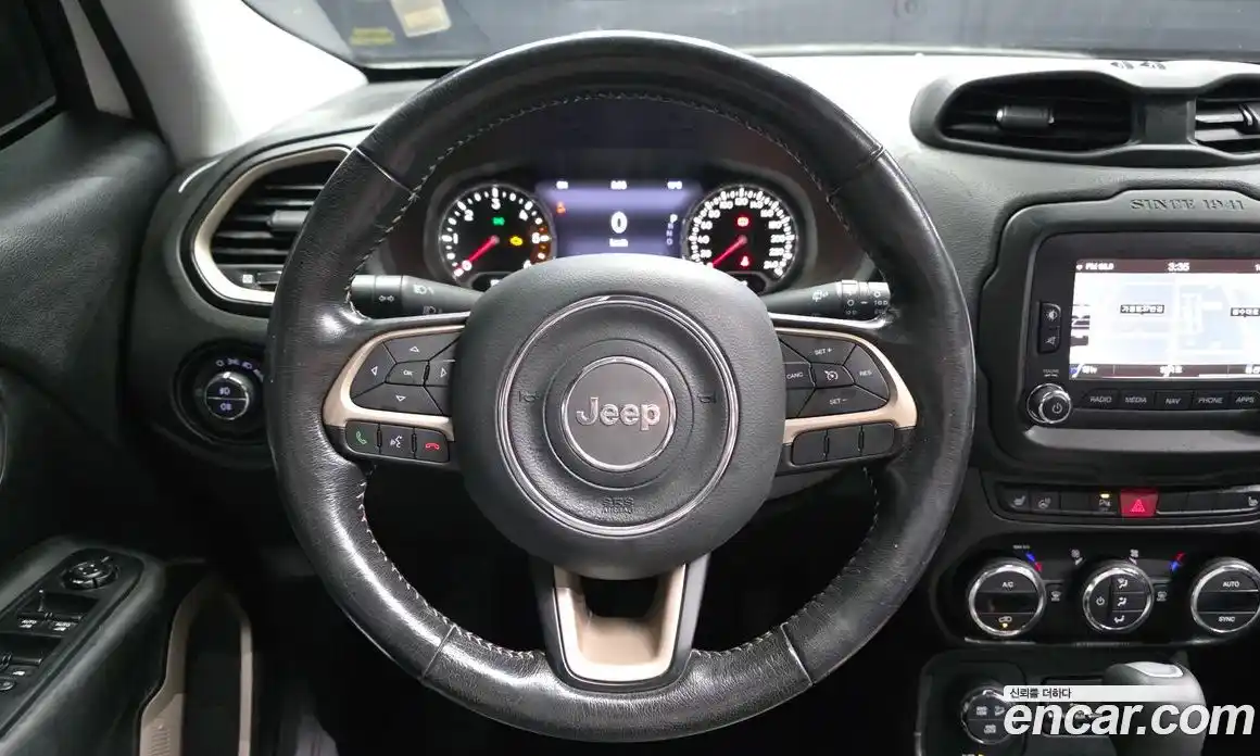 Jeep Renegade 2017 2.0 гидро в Москве № 1015071, фото 13