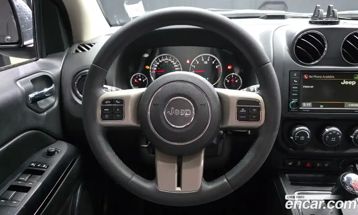 Jeep Compass 2013 2.4 гидро в Москве № 1015077, фото 13