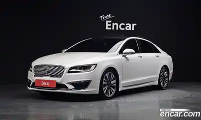 Lincoln MKZ, 2016