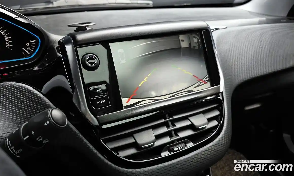 Peugeot 2008 2016 1.6 гидро в Москве № 1015813, фото 16