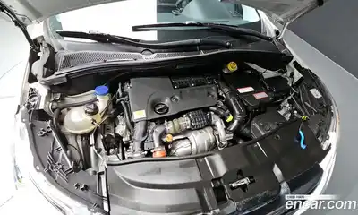 Peugeot 2008 2016 1.6 гидро в Москве № 1015813, миниатюра 6