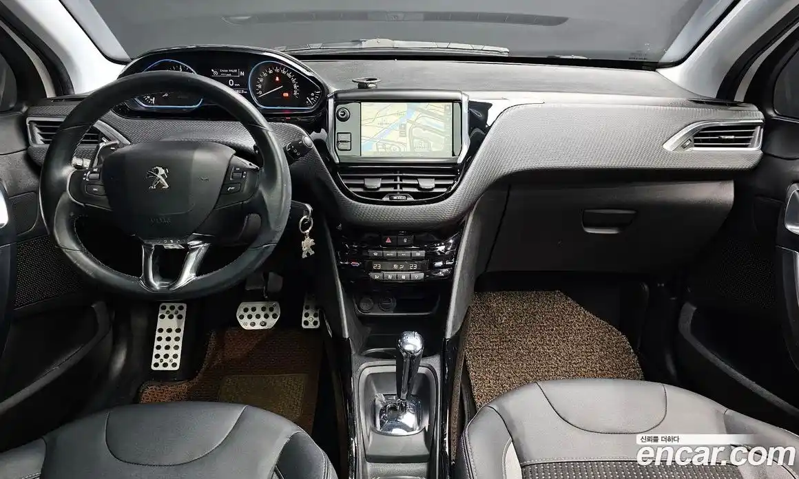 Peugeot 2008 2016 1.6 гидро в Москве № 1015813, фото 7