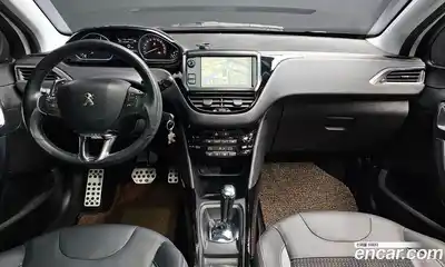 Peugeot 2008 2016 1.6 гидро в Москве № 1015813, миниатюра 7