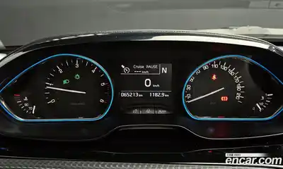 Peugeot 2008 2016 1.6 гидро в Москве № 1015813, миниатюра 8