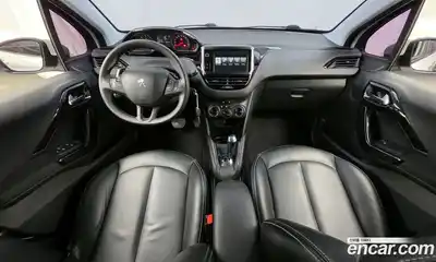 Peugeot 208 2015 1.4 гидро в Москве № 1015832, миниатюра 7