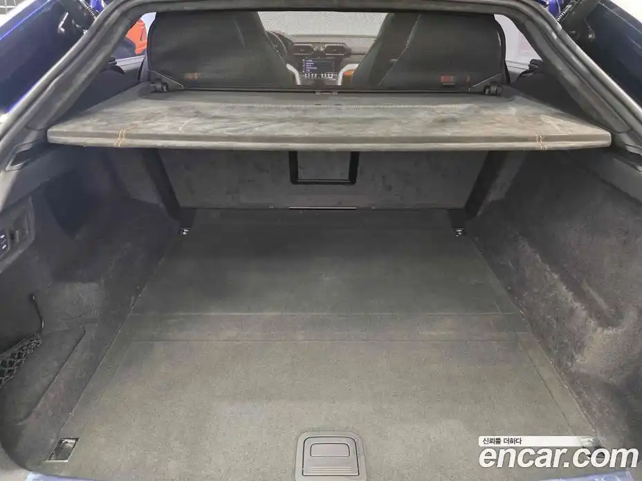 Lamborghini Urus 2024 4.0 гидро в Москве № 1015973, фото 11