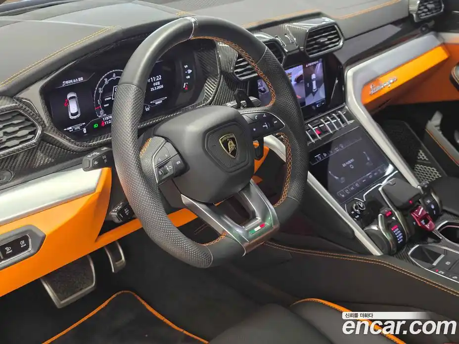 Lamborghini Urus 2024 4.0 гидро в Москве № 1015973, фото 13