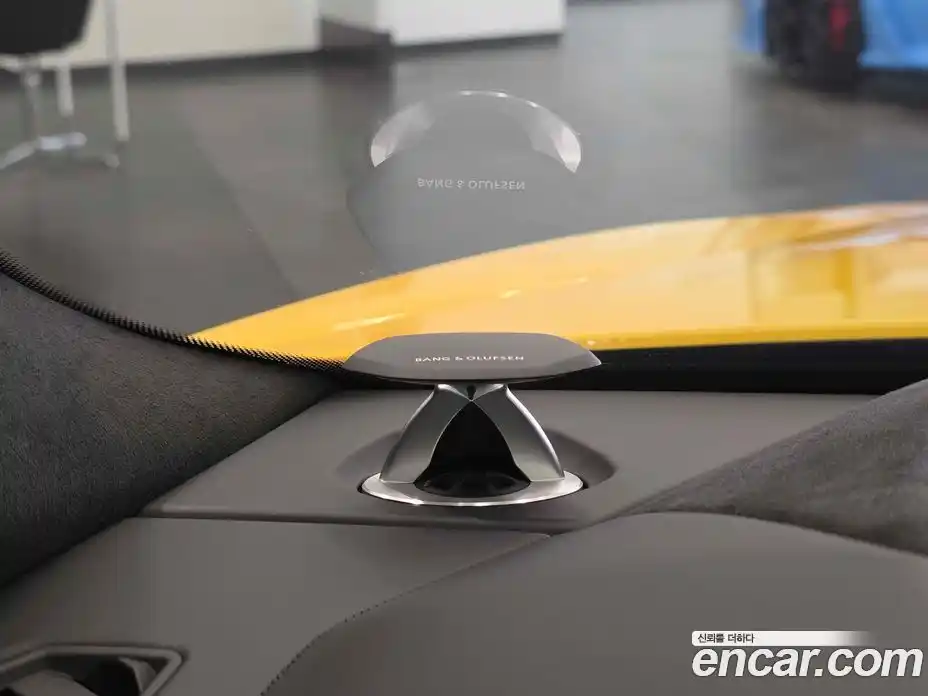 Lamborghini Urus 2024 4.0 гидро в Москве № 1015973, фото 15