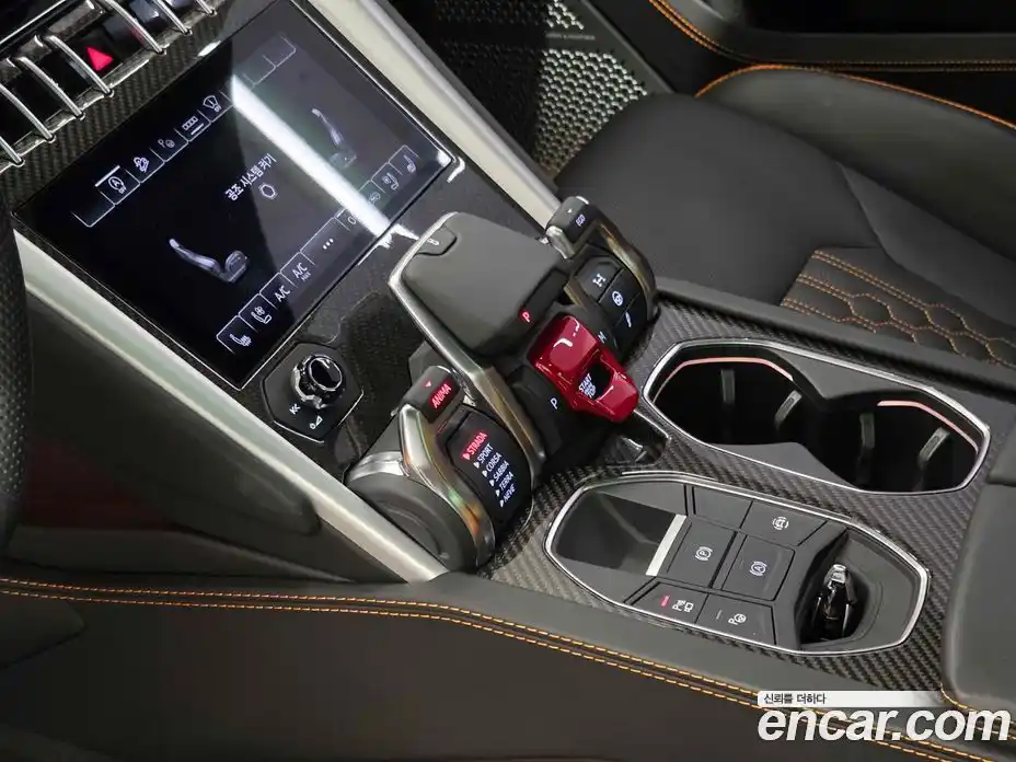 Lamborghini Urus 2024 4.0 гидро в Москве № 1015973, фото 7