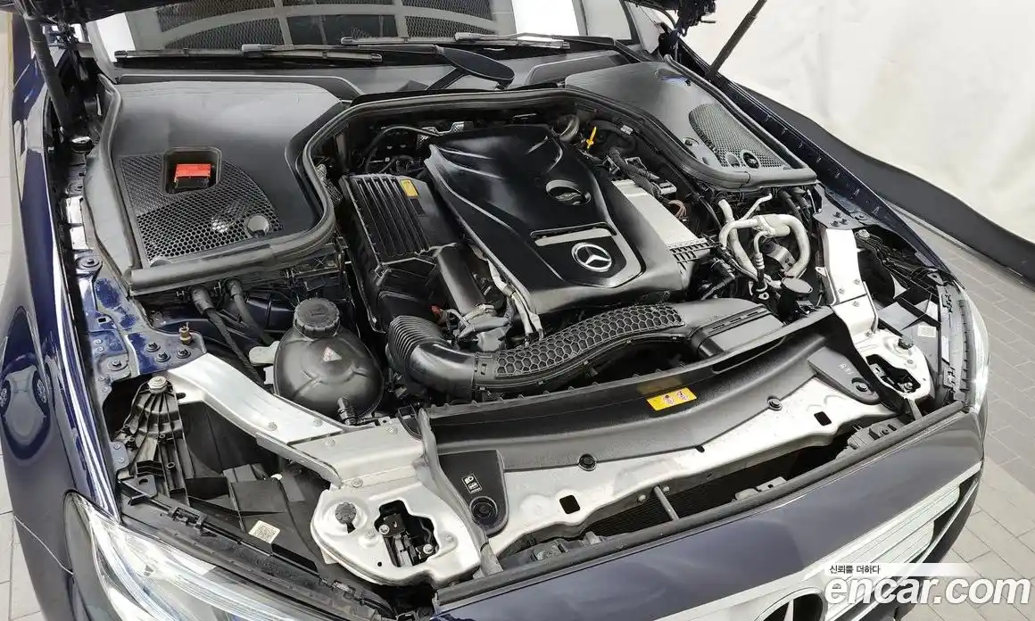 Mercedes-Benz E-Class 2016 2.0 гидро в Москве № 137638, фото 6