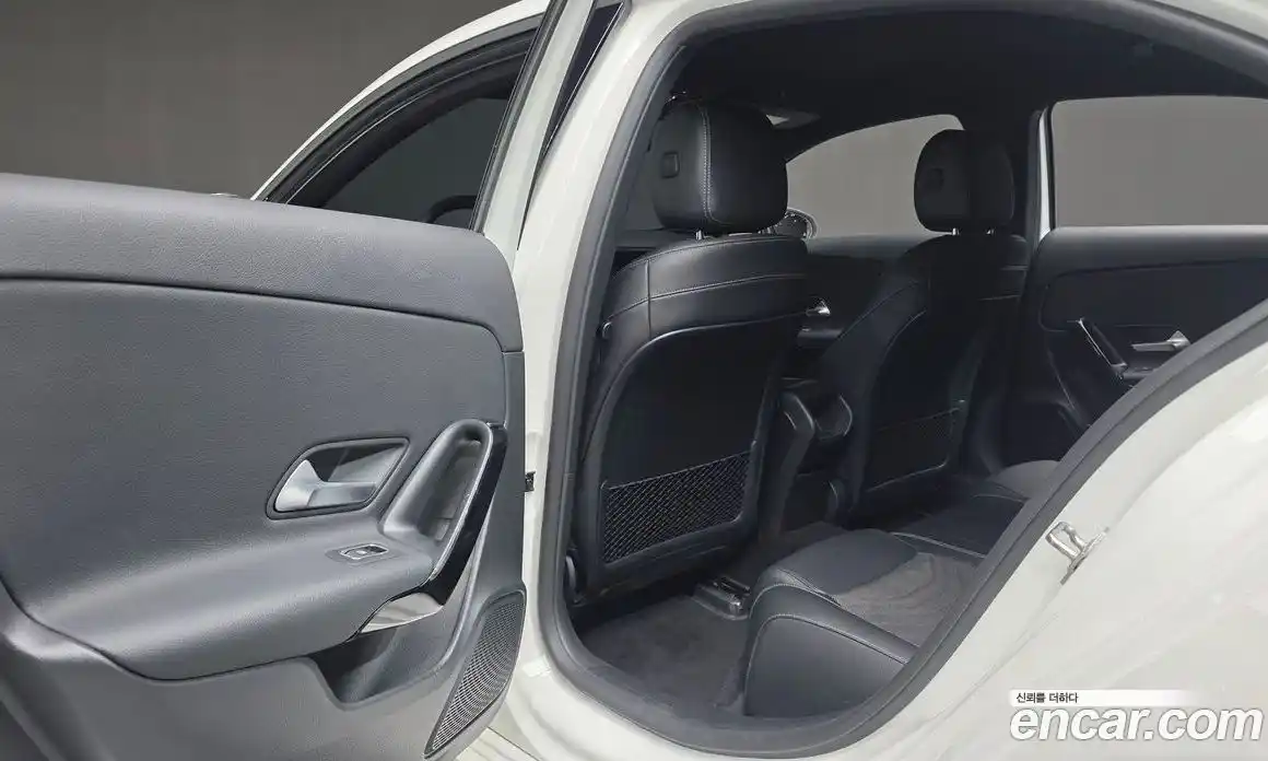 Mercedes-Benz A-Class 2020 2.0 гидро в Москве № 139139, фото 18