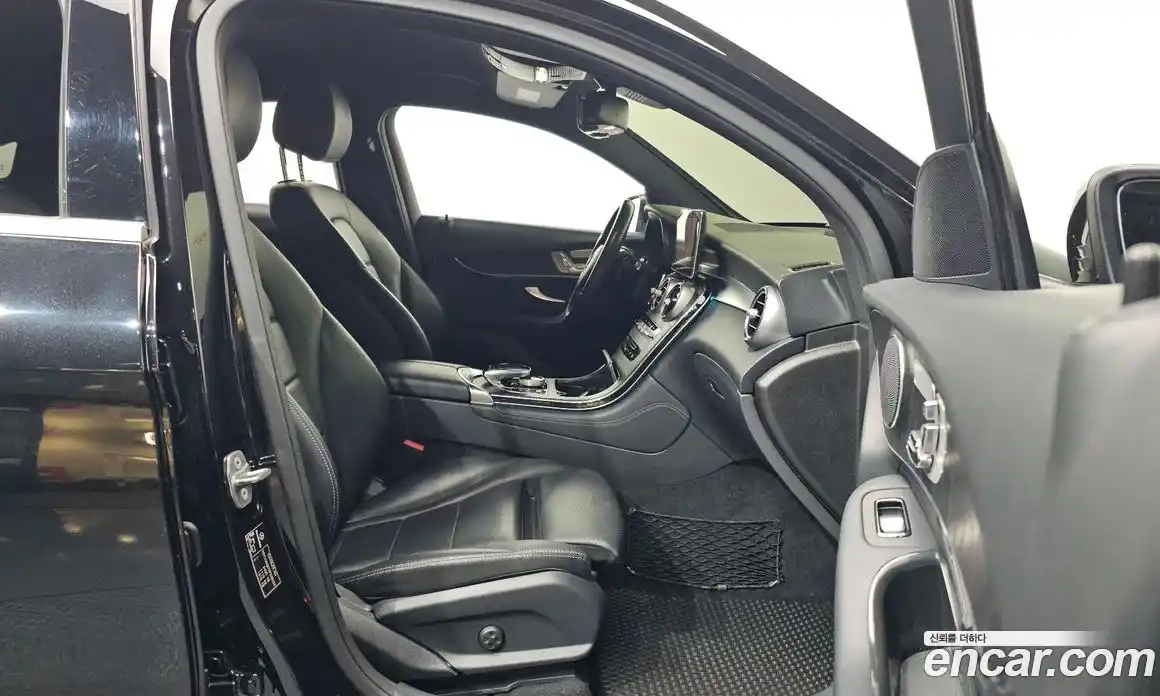 Mercedes-Benz GLC-Class 2019 2.0 гидро в Москве № 140479, фото 11