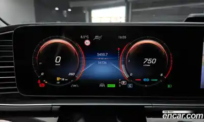 Mercedes-Benz GLE-Class 2023 2.0 гидро в Москве № 150586, миниатюра 8