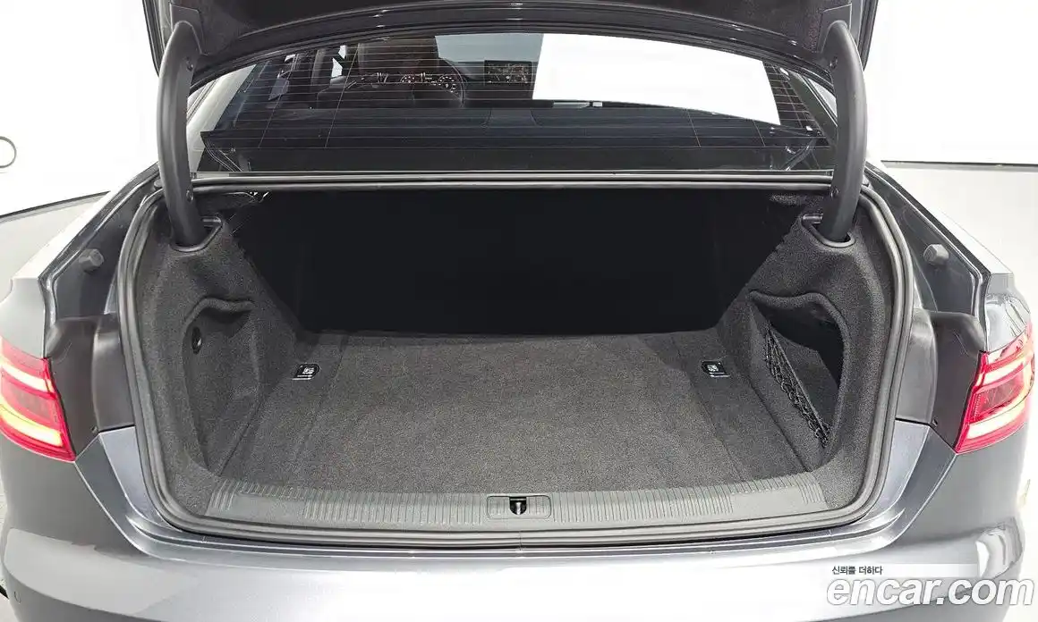 Audi A4 2019 2.0 гидро в Москве № 163210, фото 20
