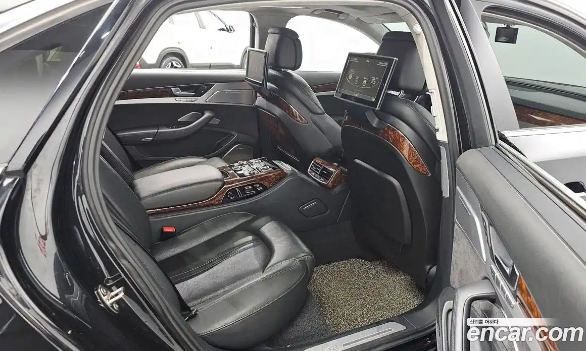 Audi A8 2011 6.3 гидро в Москве № 163569, фото 12