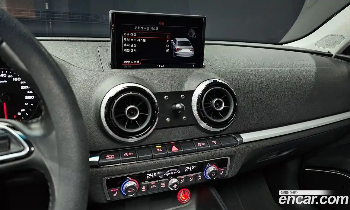 Audi A3 2015 2.0 гидро в Москве № 163663, фото 14