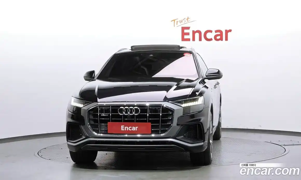 Audi Q8 2021 3.0 гидро в Москве № 163712, фото 3