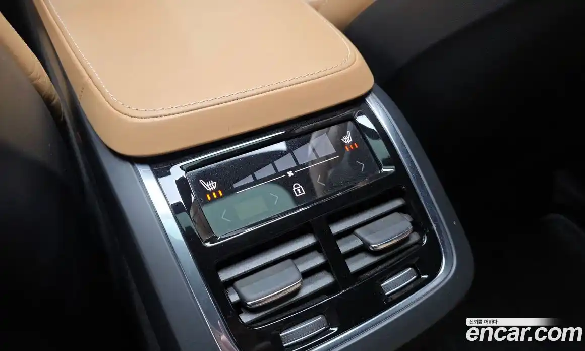 Volvo XC90 2018 2.0 гидро в Москве № 164618, фото 18