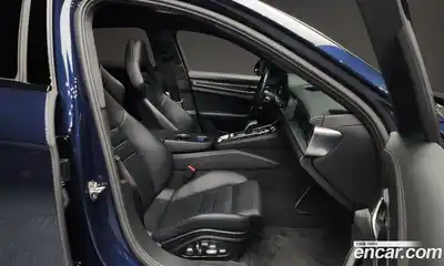 Porsche Panamera 2019 4.0 гидро в Москве № 165432, миниатюра 11