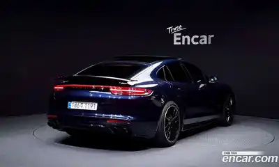 Porsche Panamera 2019 4.0 гидро в Москве № 165432, миниатюра 2