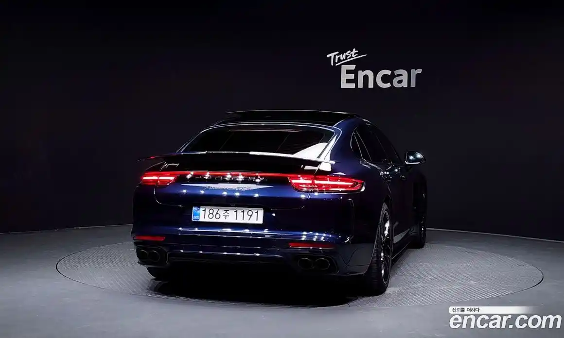 Porsche Panamera 2019 4.0 гидро в Москве № 165432, фото 4