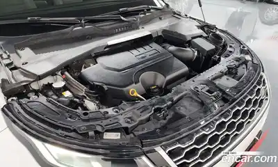 Land Rover Range-Rover Evoque 2022 2.0 гидро в Москве № 166111, миниатюра 6