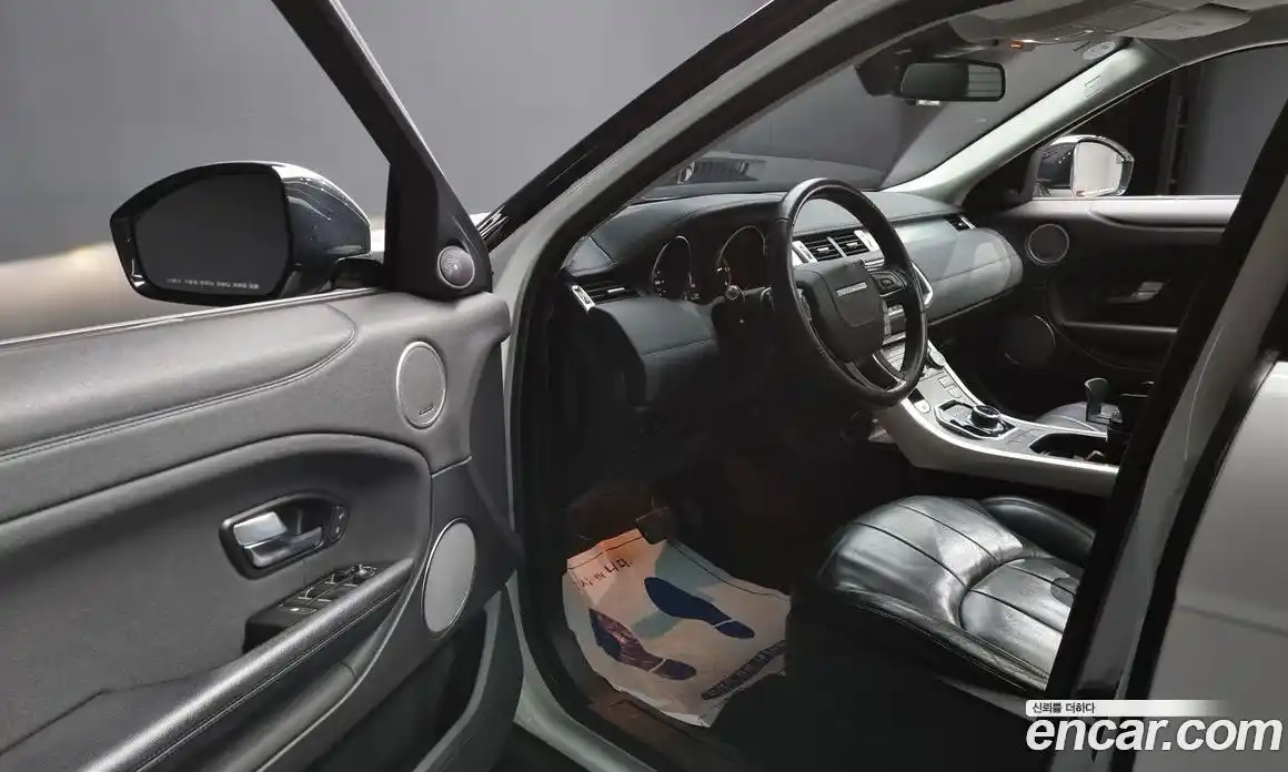 Land Rover Range-Rover Evoque 2017 2.0 гидро в Москве № 166611, фото 10