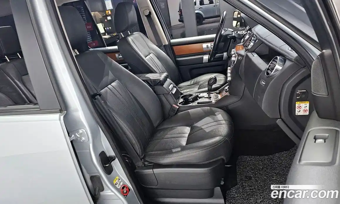 Land Rover Discovery 2010 2.7 гидро в Москве № 166616, фото 12