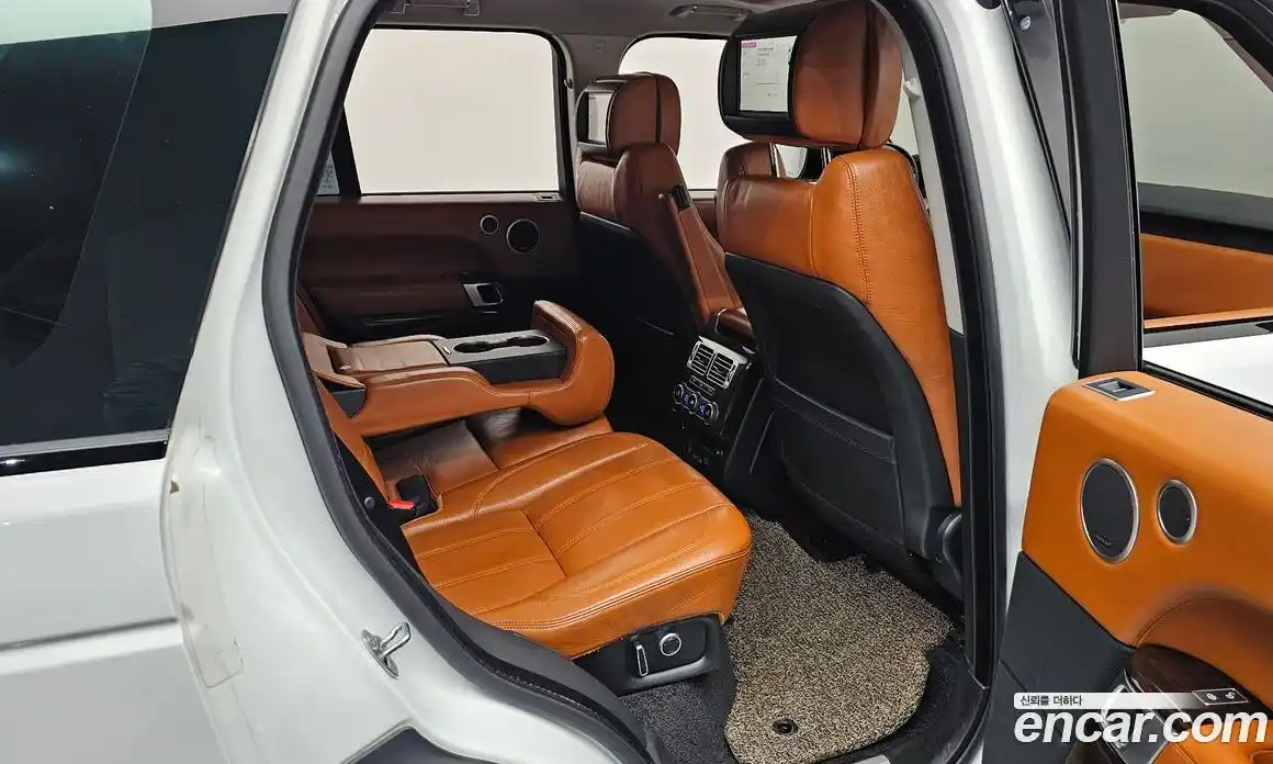 Land Rover Range-Rover 2017 5.0 гидро в Москве № 166653, фото 12
