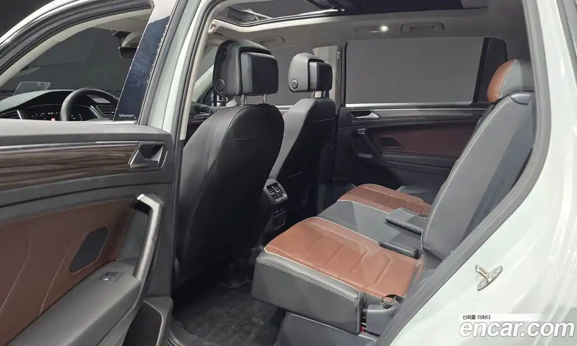 Volkswagen Tiguan 2023 2.0 гидро в Москве № 168478, фото 12