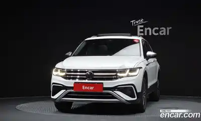 Volkswagen Tiguan 2023 2.0 гидро в Москве № 168478, миниатюра 3