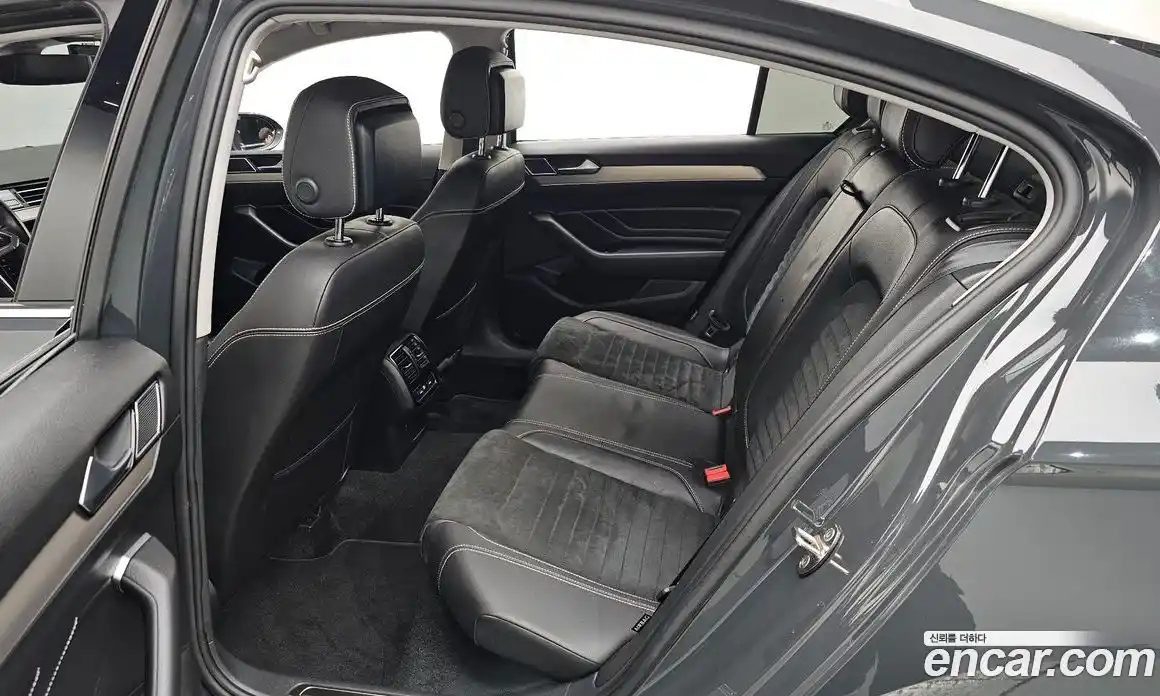 Volkswagen Passat 2021 2.0 гидро в Москве № 168874, фото 11