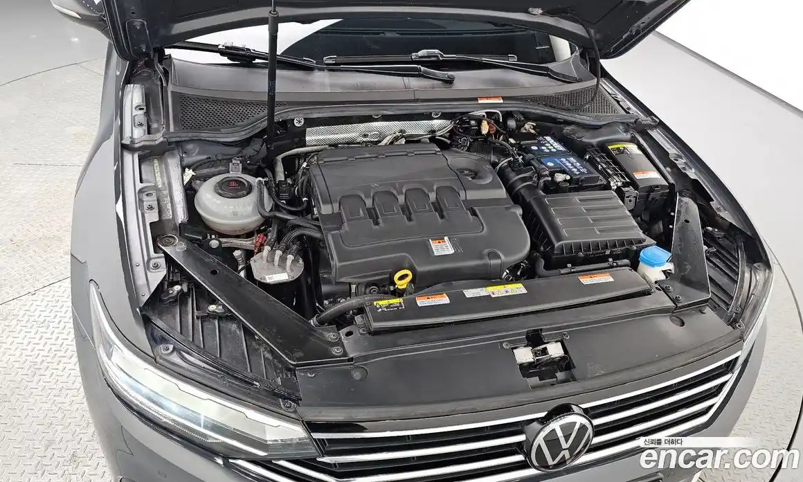Volkswagen Passat 2021 2.0 гидро в Москве № 168874, фото 5