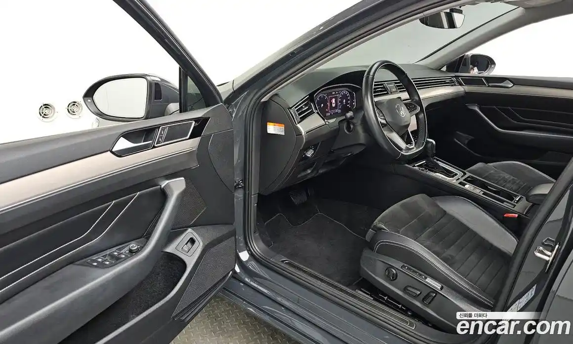 Volkswagen Passat 2021 2.0 гидро в Москве № 168874, фото 9