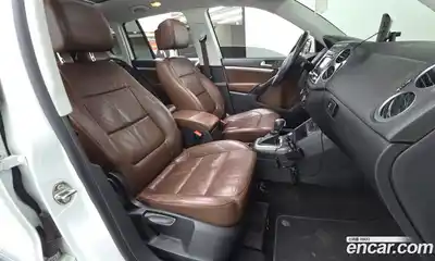 Volkswagen Tiguan 2015 2.0 гидро в Москве № 168957, миниатюра 11