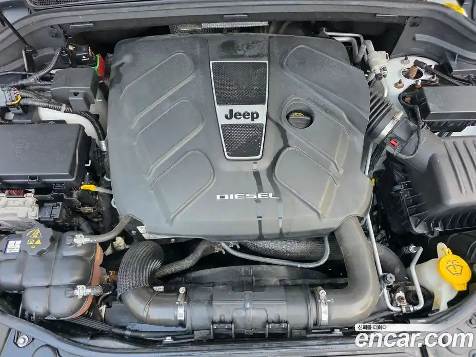 Jeep Cherokee 2018 3.0 гидро в Москве № 170088, фото 15