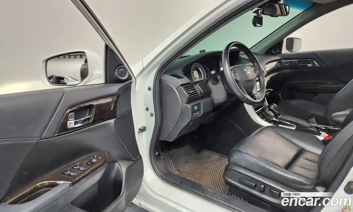 Honda Accord 2013 2.4 гидро в Москве № 170561, фото 10