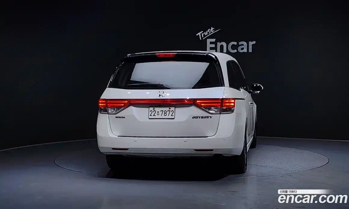 Honda Odyssey 2015 3.5 гидро в Москве № 170675, фото 4