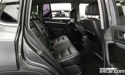 Volkswagen Tiguan 2016 2.0 гидро в Москве № 173491, миниатюра 12