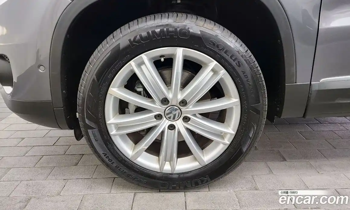 Volkswagen Tiguan 2016 2.0 гидро в Москве № 173491, фото 5