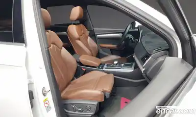 Audi Q5 2020 2.0 гидро в Москве № 183475, миниатюра 11