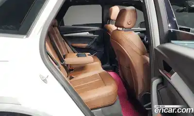Audi Q5 2020 2.0 гидро в Москве № 183475, миниатюра 12