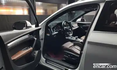 Audi Q5 2020 2.0 гидро в Москве № 183475, миниатюра 10