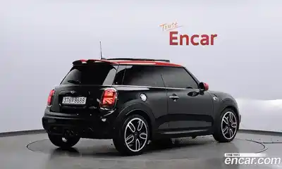 Mini Cooper 2019 2.0 гидро в Москве № 191146, миниатюра 2