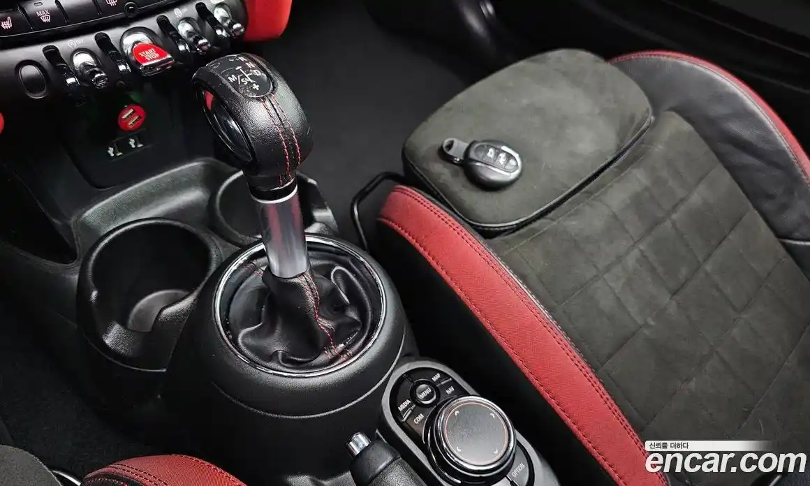 Mini Cooper 2019 2.0 гидро в Москве № 191146, фото 9