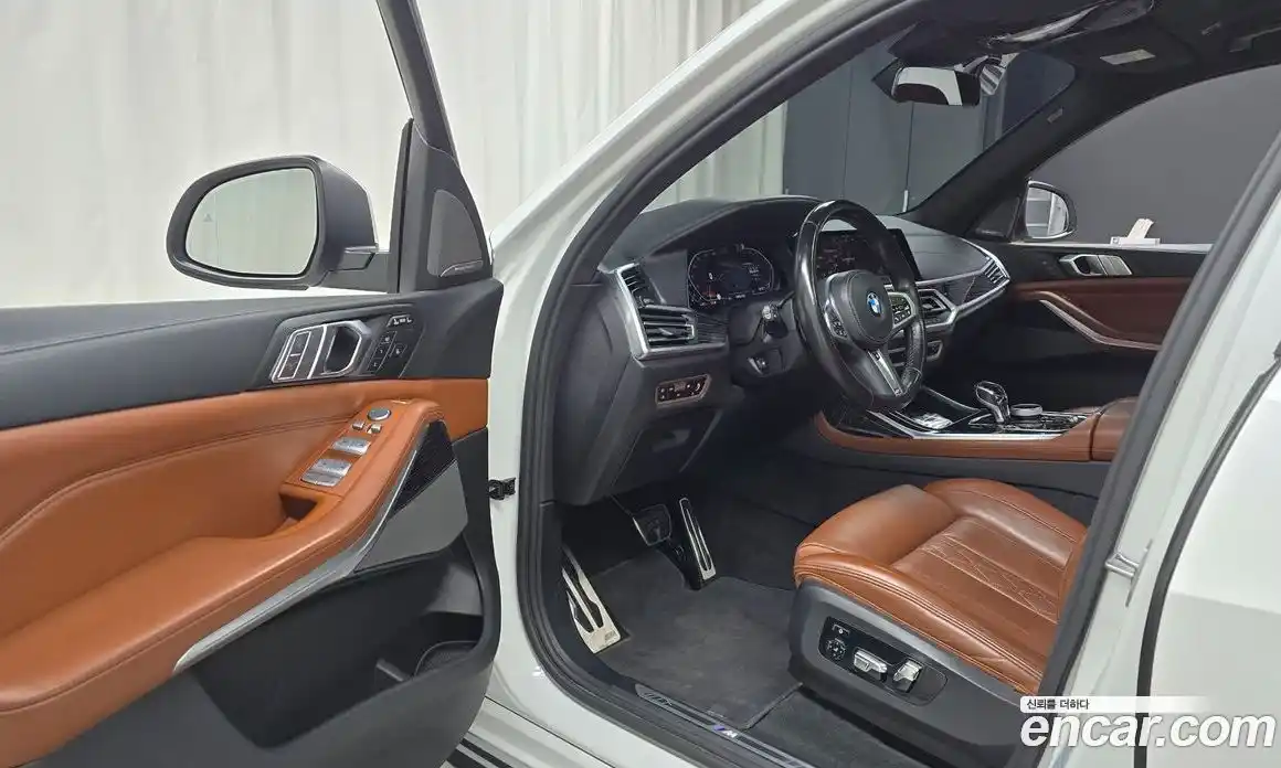BMW X7 2022 3.0 гидро в Москве № 192277, фото 11