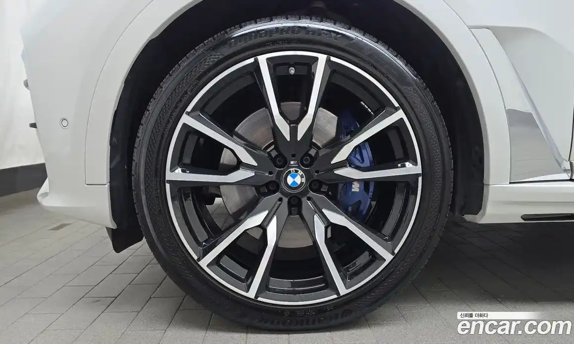 BMW X7 2022 3.0 гидро в Москве № 192277, фото 5