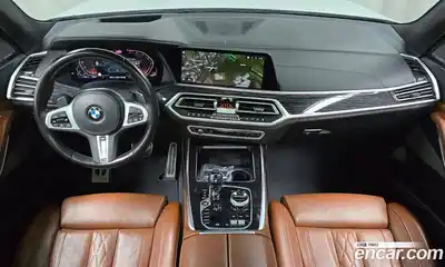 BMW X7 2022 3.0 гидро в Москве № 192277, миниатюра 7