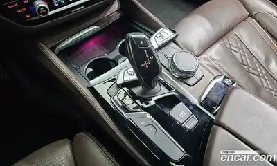 BMW 5-Series 2017 2.0 гидро в Москве № 192909, миниатюра 9